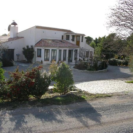 Bed and Breakfast Mas A 4 Mains Cesseras Екстер'єр фото