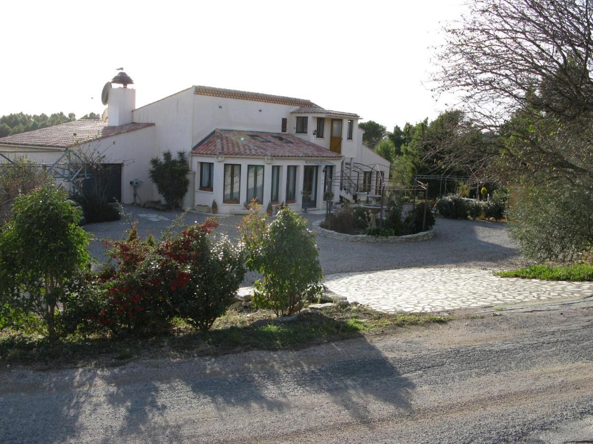 Bed and Breakfast Mas A 4 Mains Cesseras Екстер'єр фото