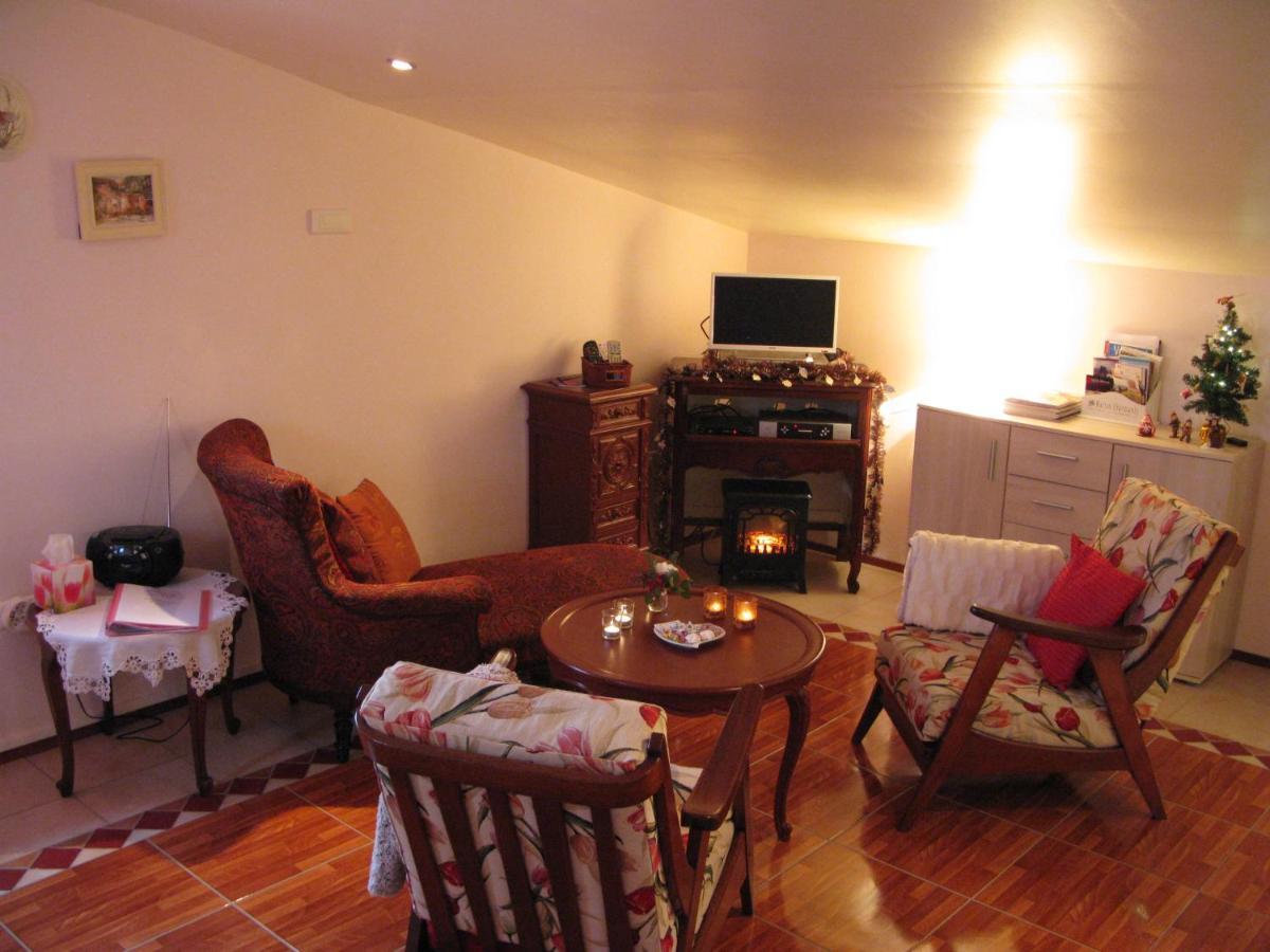 Bed and Breakfast Mas A 4 Mains Cesseras Екстер'єр фото