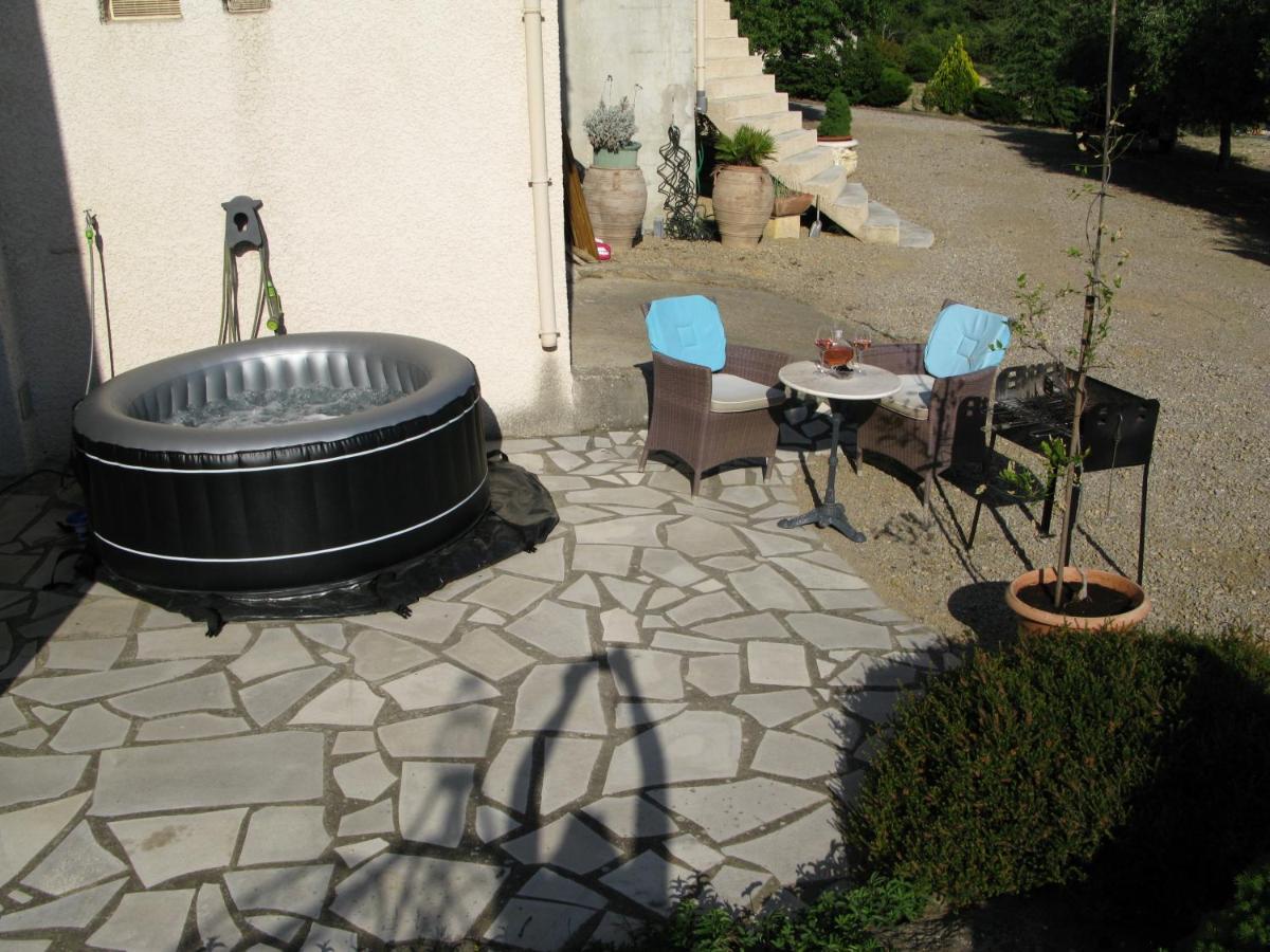 Bed and Breakfast Mas A 4 Mains Cesseras Екстер'єр фото